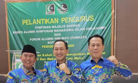 Foto, Sekretaris Komisi I DPRD Metro Amrulloh SH.MH, dan Ketua AJOI Metro Miris Melihat Tentang Perda Membuang Sampah Sembarangan