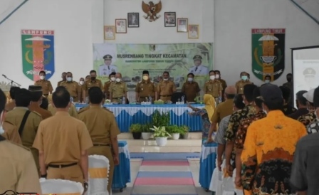 Foto, Wakil Bupati Azwar Hadi, Sekaligus Membuka Musrenbang di Desa Braja Harjo Sari Tingkat Kabupaten