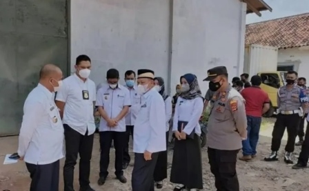 Foto, Bupati Lampung Timur, Sidak Minyak Goreng PT Fajar Lestari di Pekalongan